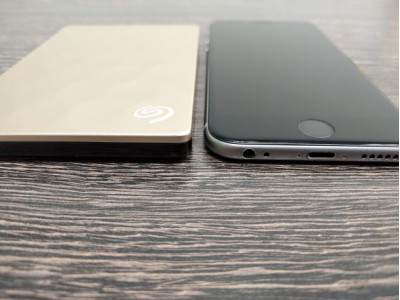 Seagate представила самый тонкий в мире 2-Тбайт мобильный HDD