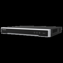 IP видеорегистратор Hikvision DS-7616NI-Q2(D) 16 IP камер 8МП 4096x2160 25к/с на канал 2xSATA H.265+ черный