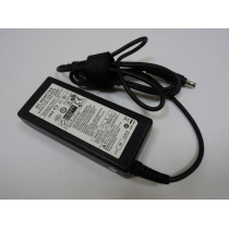 Блок питания (зарядное устройство) для ноутбука Samsung 19V 3.16A 60W (5.5x3.0mm) КОПИЯ