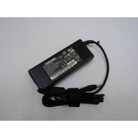 Блок питания (зарядное устройство) для ноутбука Toshiba 19V 3,95A 75W (5,5x2,5mm) КОПИЯ