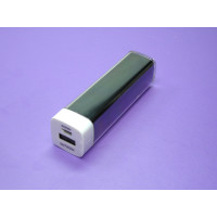 Универсальный внешний аккумулятор Power Bank для смартфонов 2200-2600mAh 5.0V